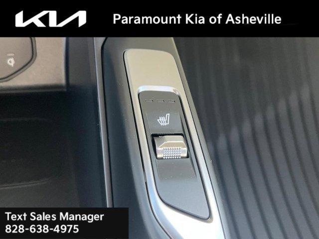 new 2025 Kia Sorento car, priced at $42,900