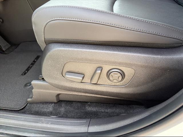 new 2026 Kia Carnival Hybrid car, priced at $45,385