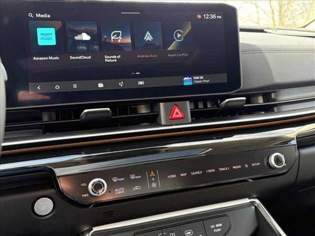 new 2026 Kia Carnival Hybrid car, priced at $55,585