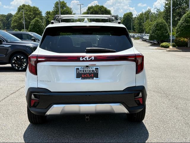 new 2025 Kia Seltos car, priced at $33,211