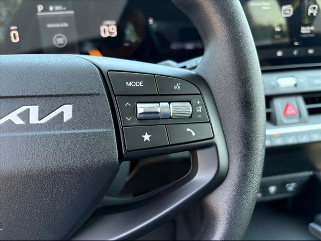 new 2025 Kia K4 car, priced at $23,624