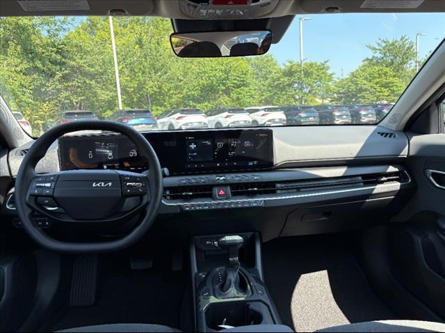 new 2025 Kia K4 car, priced at $23,624