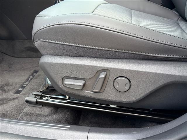 new 2025 Kia Niro car, priced at $33,281