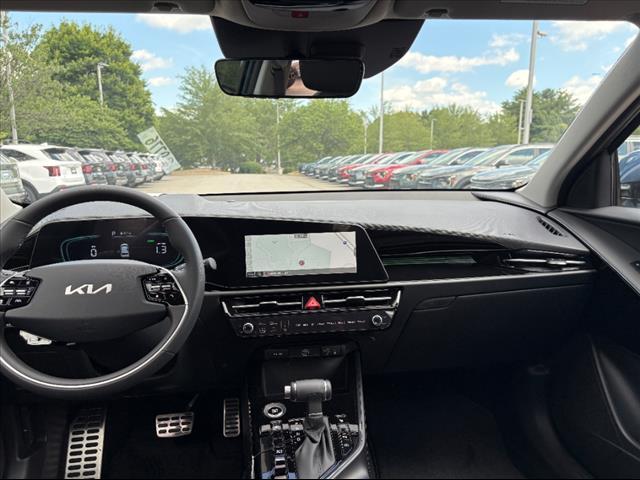 new 2025 Kia Niro car, priced at $33,281