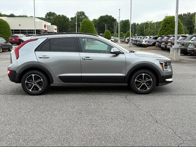 new 2025 Kia Niro car, priced at $31,009