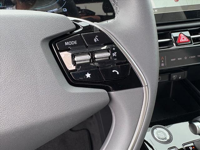 new 2025 Kia Niro car, priced at $31,009