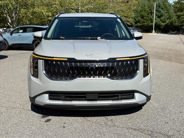 new 2026 Kia Carnival Hybrid car, priced at $46,135