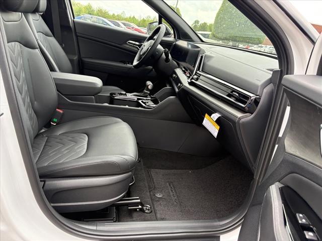 new 2025 Kia Sportage car, priced at $37,230