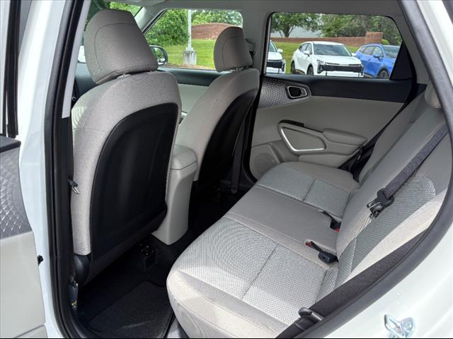 new 2025 Kia Soul car, priced at $21,533