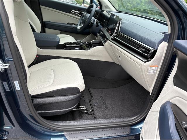 new 2025 Kia Sportage Hybrid car, priced at $35,285