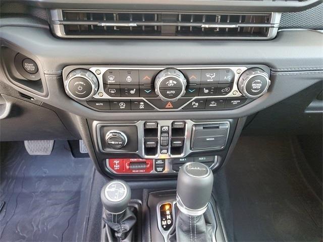 new 2025 Jeep Gladiator car, priced at $54,237