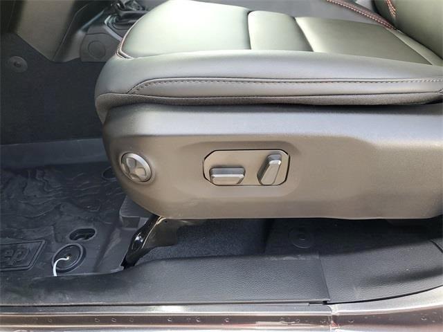 new 2025 Jeep Gladiator car, priced at $54,237