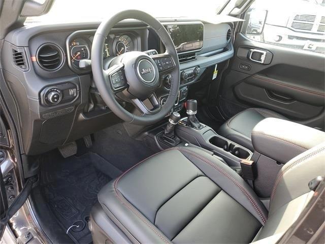 new 2025 Jeep Gladiator car, priced at $54,237