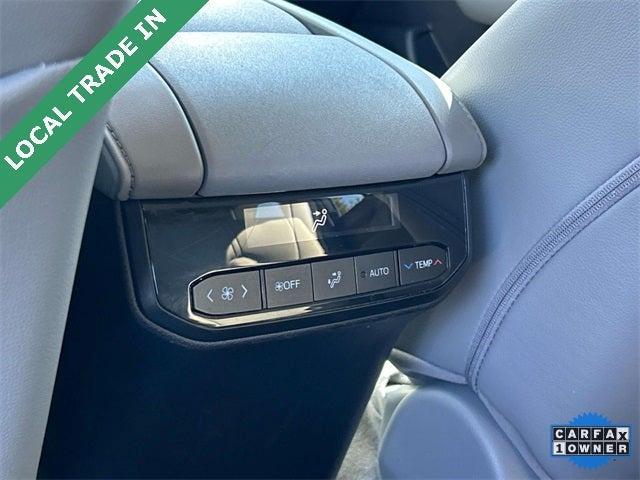 used 2022 Toyota Highlander car, priced at $32,992