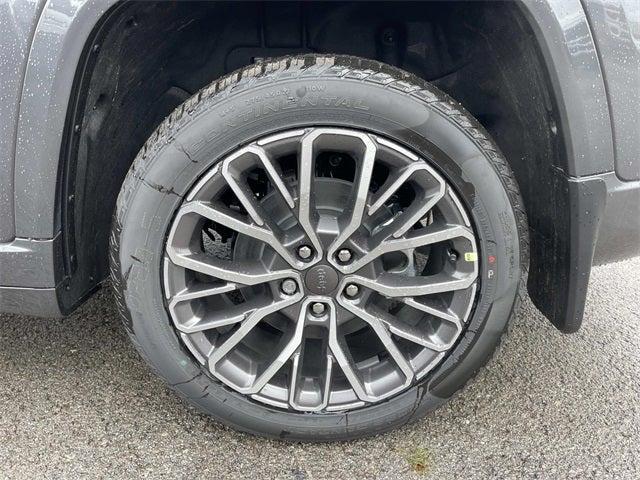 new 2025 Jeep Grand Cherokee L car, priced at $64,512