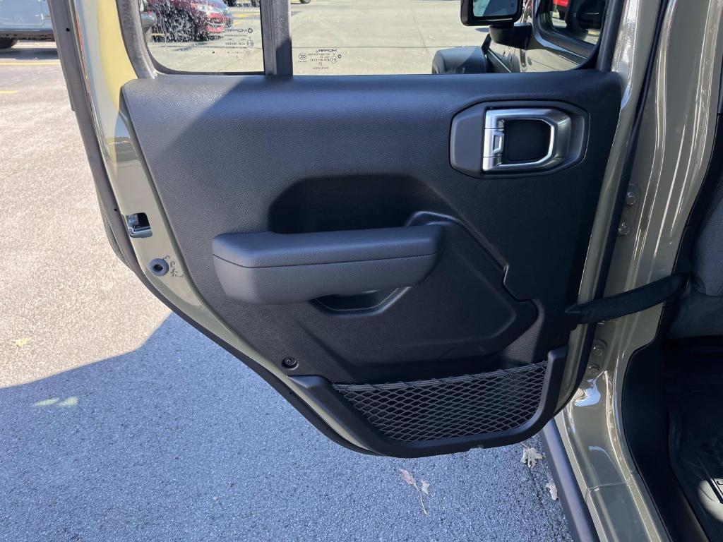 new 2026 Jeep Wrangler car, priced at $52,748