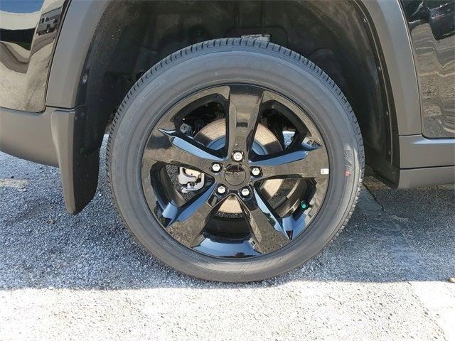 new 2025 Jeep Grand Cherokee car, priced at $40,030