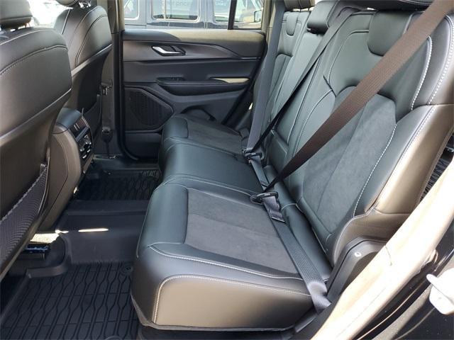 new 2025 Jeep Grand Cherokee car, priced at $40,030