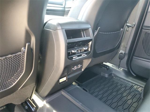 new 2025 Jeep Grand Cherokee car, priced at $40,030