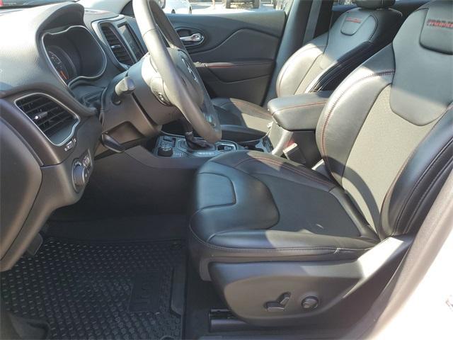used 2022 Jeep Cherokee car, priced at $32,483