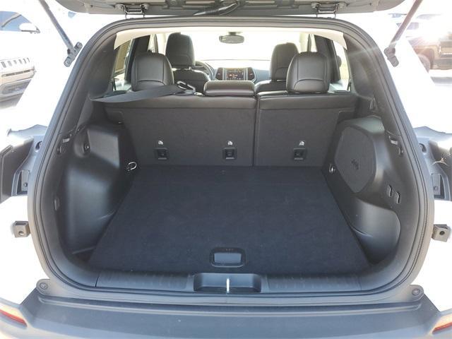 used 2022 Jeep Cherokee car, priced at $32,483