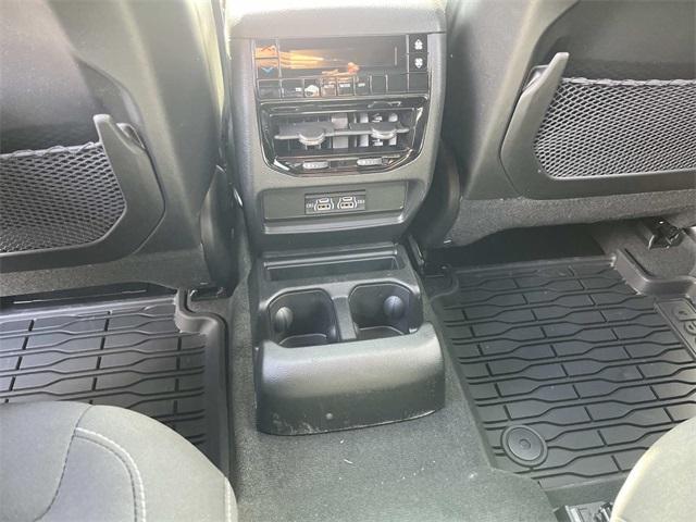 new 2025 Jeep Grand Cherokee L car, priced at $38,865