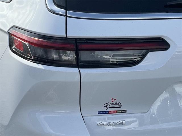 new 2025 Jeep Grand Cherokee L car, priced at $38,865