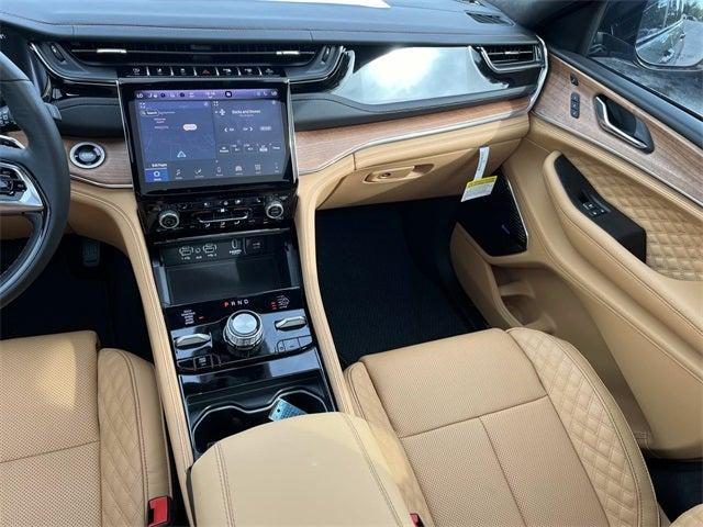 new 2025 Jeep Grand Cherokee car, priced at $64,625