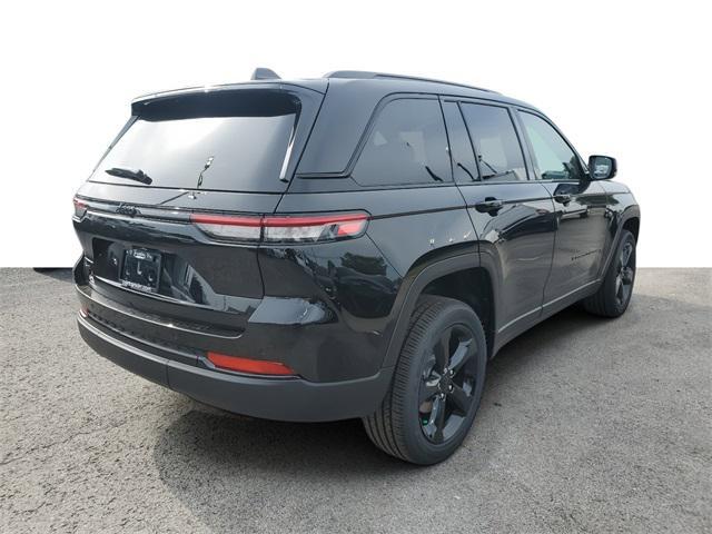 new 2024 Jeep Grand Cherokee car, priced at $44,588