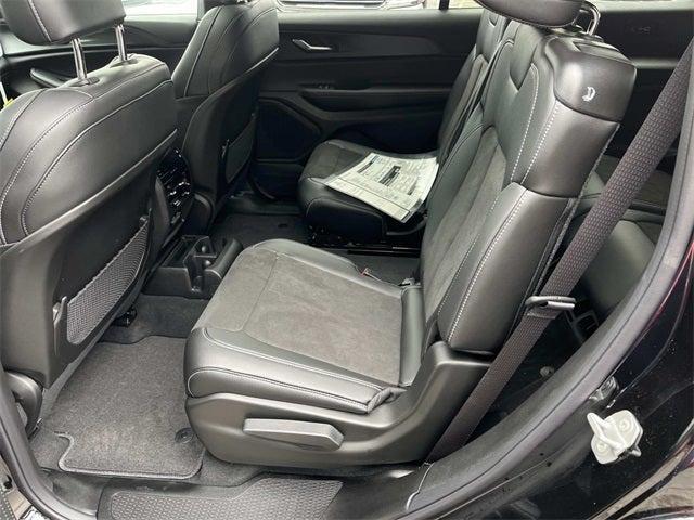 new 2025 Jeep Grand Cherokee L car, priced at $45,142