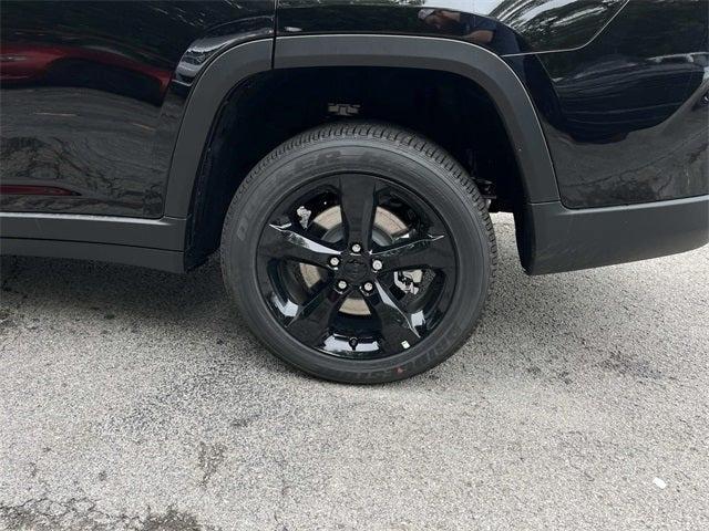 new 2025 Jeep Grand Cherokee L car, priced at $45,142