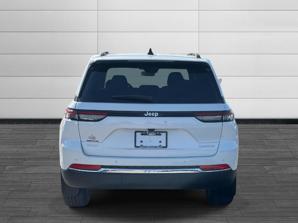 new 2025 Jeep Grand Cherokee car, priced at $38,997