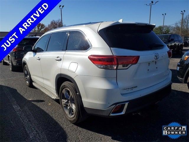 used 2019 Toyota Highlander car, priced at $28,900