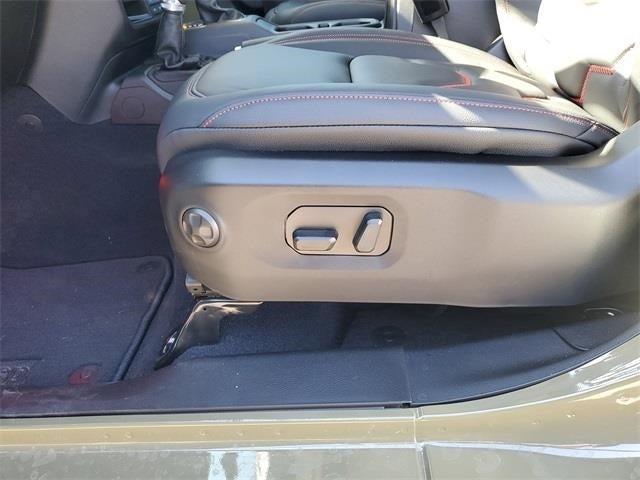 new 2025 Jeep Gladiator car, priced at $71,111