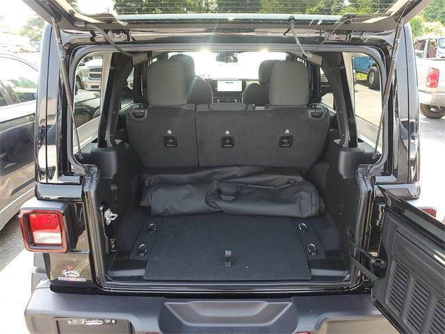 new 2025 Jeep Wrangler car, priced at $50,980