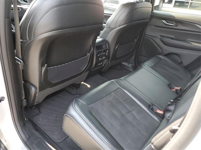 used 2024 Jeep Grand Cherokee car, priced at $39,981
