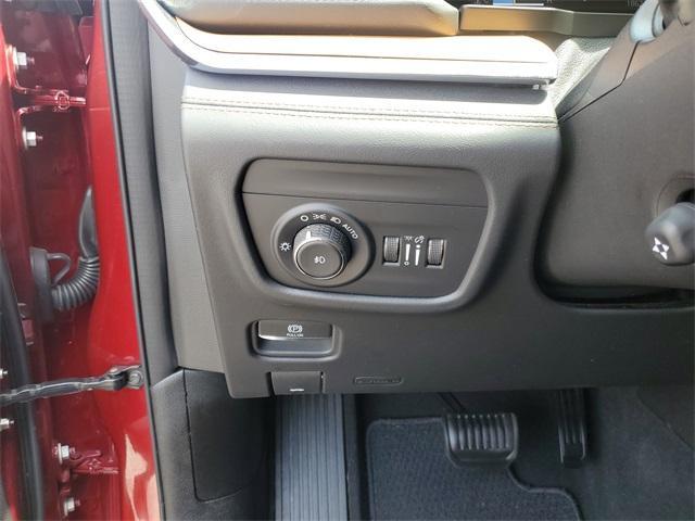 used 2024 Jeep Grand Cherokee car, priced at $57,677