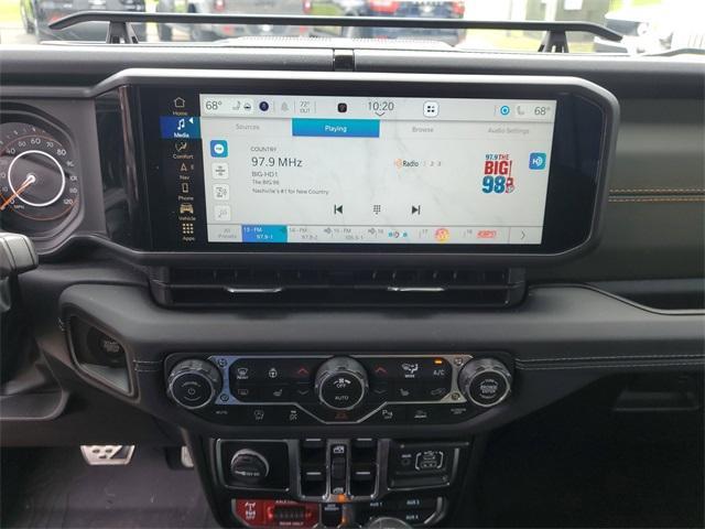 new 2025 Jeep Gladiator car, priced at $77,476