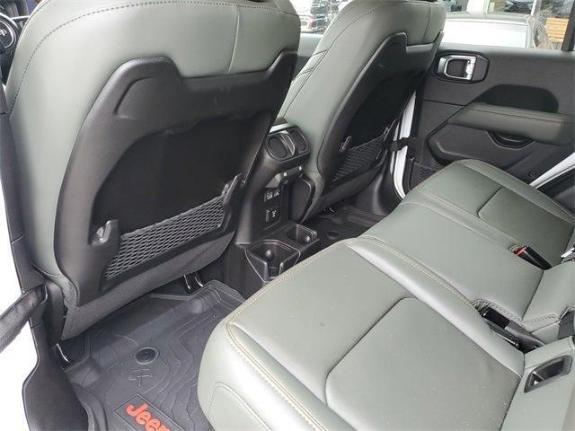 new 2025 Jeep Gladiator car, priced at $79,976