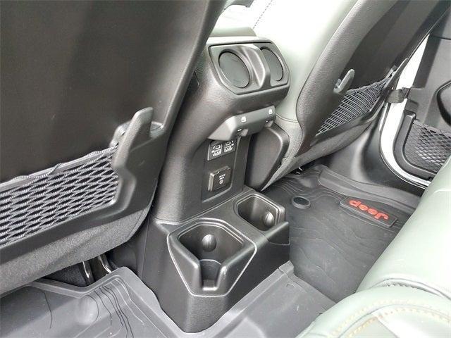 new 2025 Jeep Gladiator car, priced at $79,976