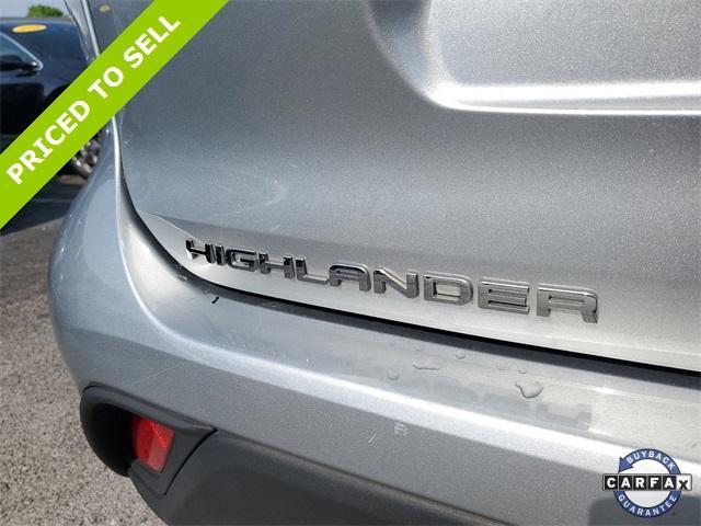 used 2021 Toyota Highlander car, priced at $33,403