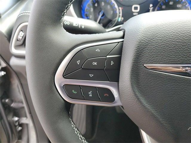 new 2025 Chrysler Pacifica car, priced at $47,804
