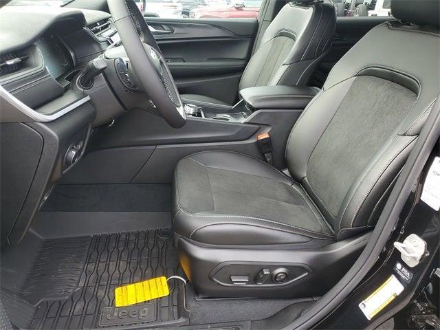 new 2025 Jeep Grand Cherokee L car, priced at $45,387
