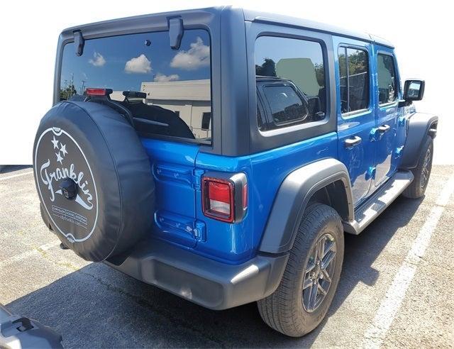 new 2025 Jeep Wrangler car, priced at $44,499