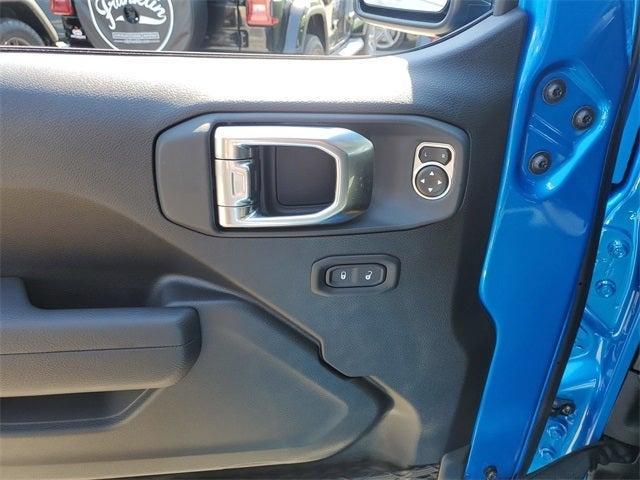 new 2025 Jeep Wrangler car, priced at $44,499