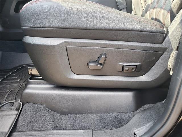 new 2025 Ram 2500 car, priced at $85,424