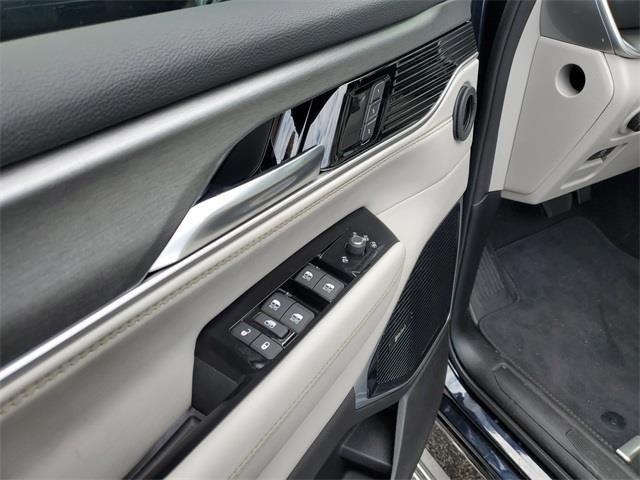 new 2025 Jeep Wagoneer car, priced at $74,527