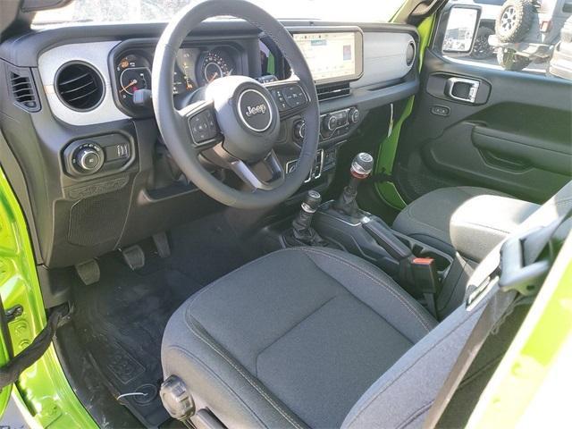 new 2025 Jeep Wrangler car, priced at $44,402