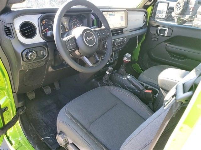 new 2025 Jeep Wrangler car, priced at $45,346