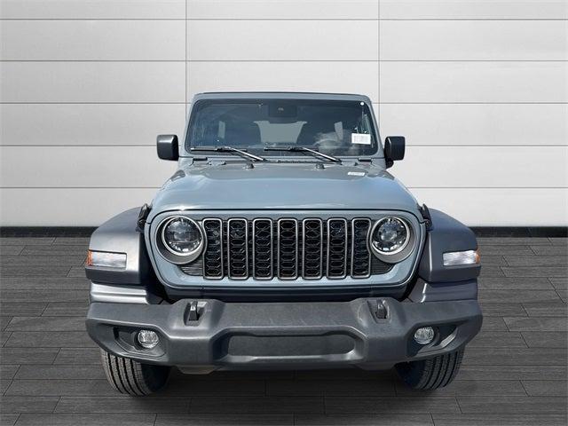 new 2025 Jeep Wrangler car, priced at $48,413